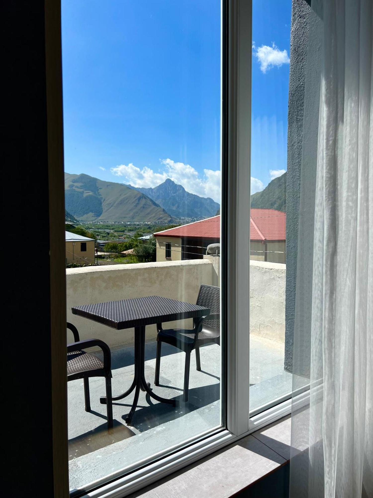 Kazbegi Green Yard Hotel Exterior foto